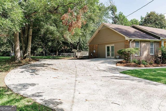 1035 Whit Davis Road, Athens, GA 30605