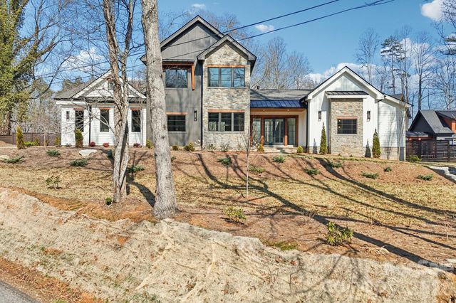 272 Glazener Road, Brevard, NC 28712