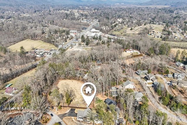 272 Glazener Road, Brevard, NC 28712