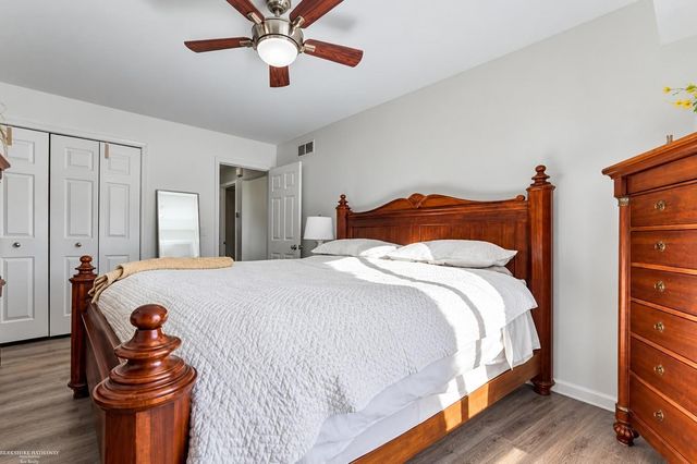 46595 Apple Lane, Macomb Twp, MI 48044