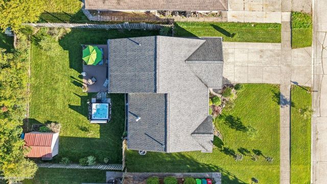 46595 Apple Lane, Macomb Twp, MI 48044