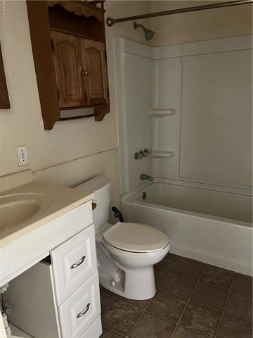 9 Pollux CIR W, Portsmouth, VA 23701