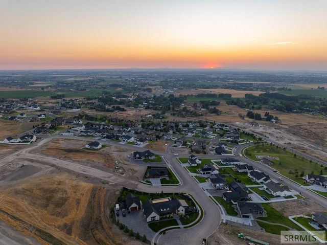 3340 Granger St, Ammon, ID 83406