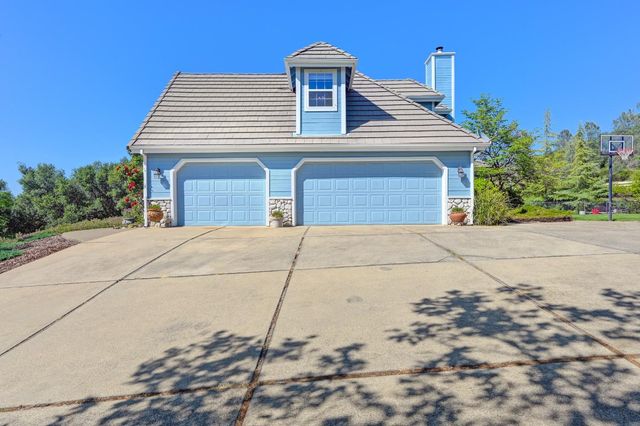 2601 Roundhill Cir, Placerville, CA 95667