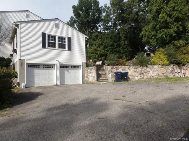 41 Christine Court, Stormville, NY 12582