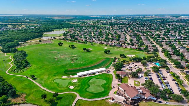 1901 Highland Oaks Drive, Wylie, TX 75098