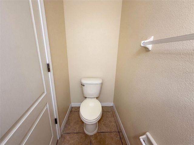 8548 GABLEBEND WAY, Tampa, FL 33647