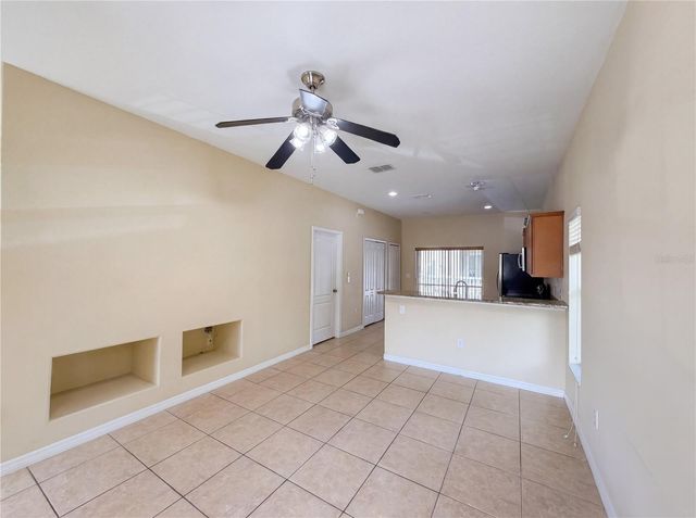 8548 GABLEBEND WAY, Tampa, FL 33647