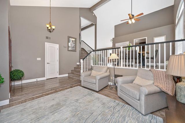5937 Blackstone Dr, Rocklin, CA 95765