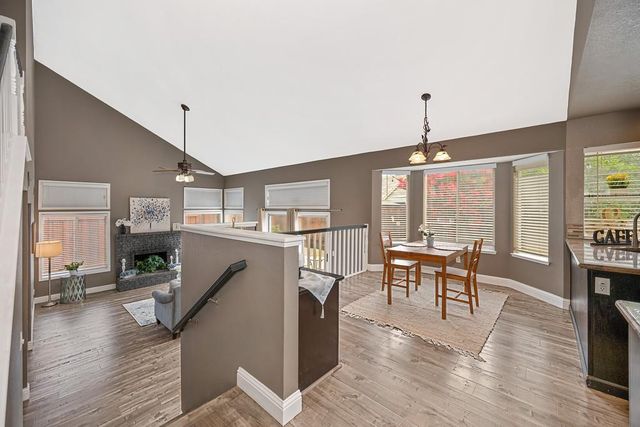 5937 Blackstone Dr, Rocklin, CA 95765