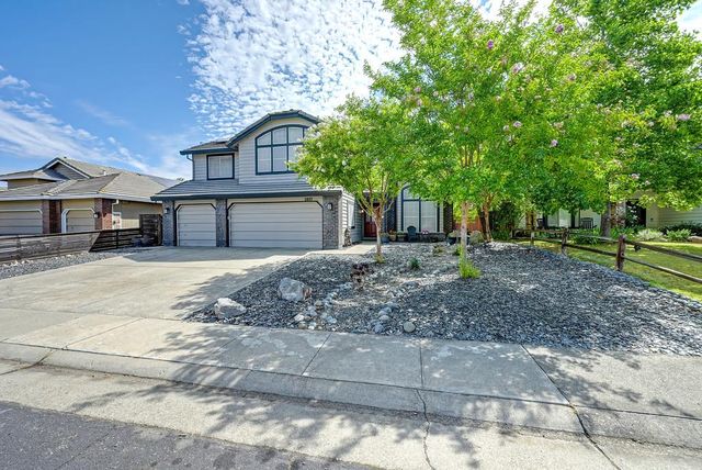 5937 Blackstone Dr, Rocklin, CA 95765