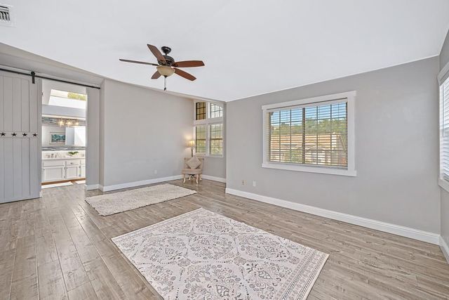 5937 Blackstone Dr, Rocklin, CA 95765