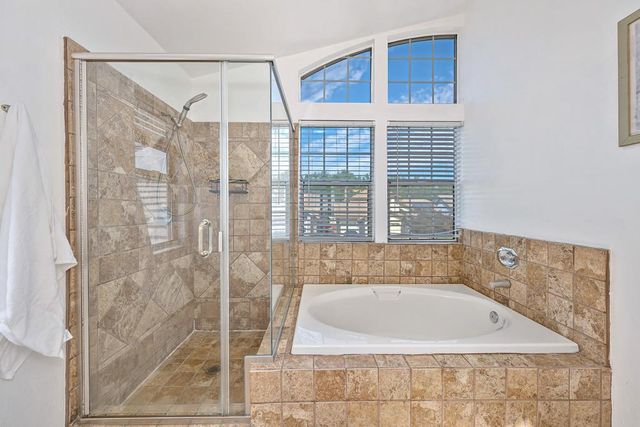 5937 Blackstone Dr, Rocklin, CA 95765