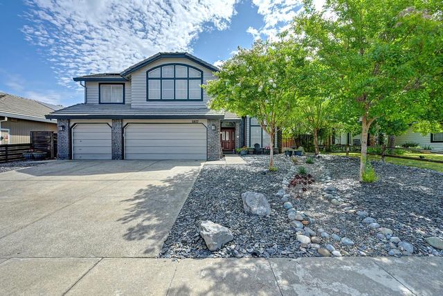 5937 Blackstone Dr, Rocklin, CA 95765