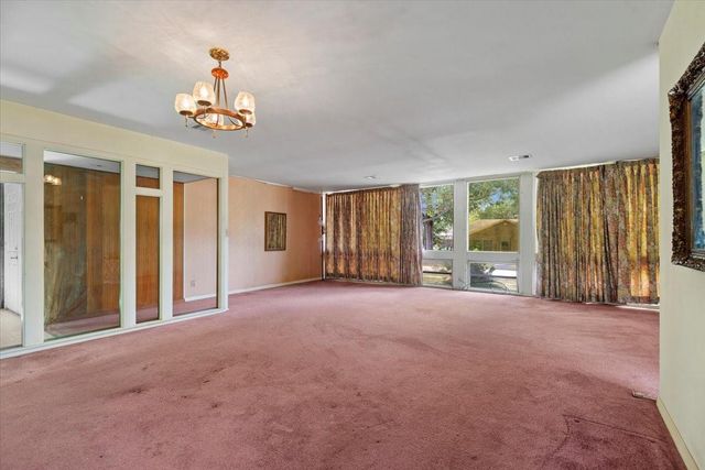 110 Elm Street, Prairie View, TX 77446