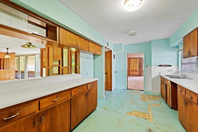 110 Elm Street, Prairie View, TX 77446