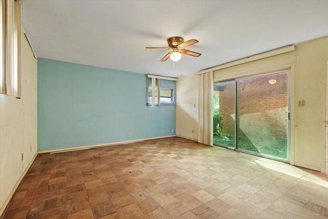 110 Elm Street, Prairie View, TX 77446