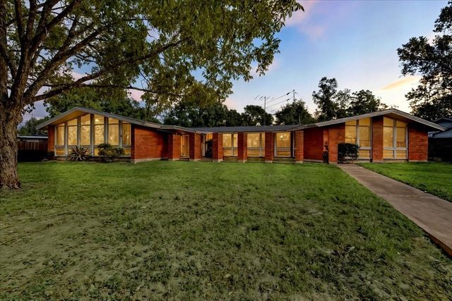 110 Elm Street, Prairie View, TX 77446