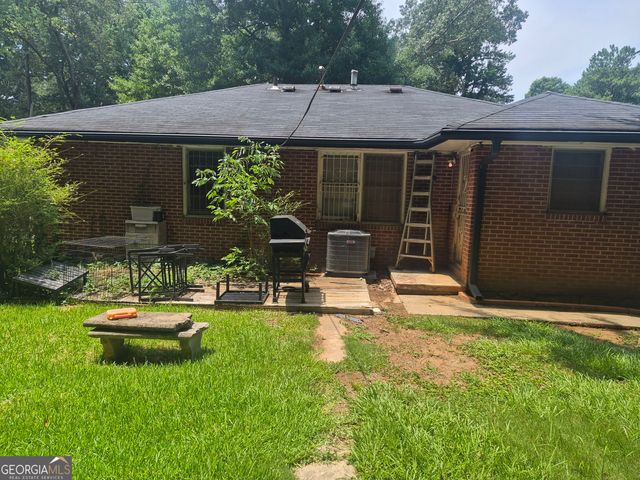 2032 Wells Drive SW, Atlanta, GA 30311