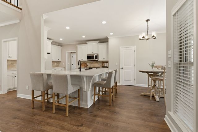 15 Nature Ridge Rd, Tullahoma, TN 37388