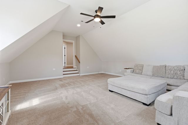 15 Nature Ridge Rd, Tullahoma, TN 37388