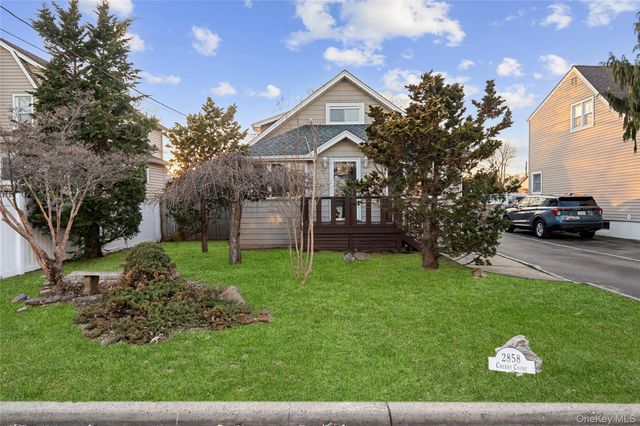 2858 Cherry Court, Oceanside, NY 11572