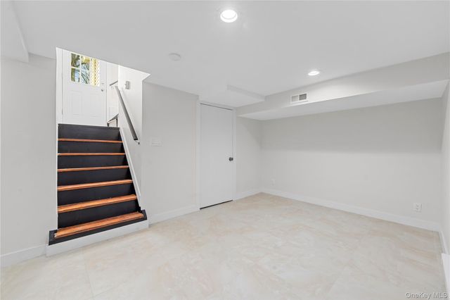 2858 Cherry Court, Oceanside, NY 11572