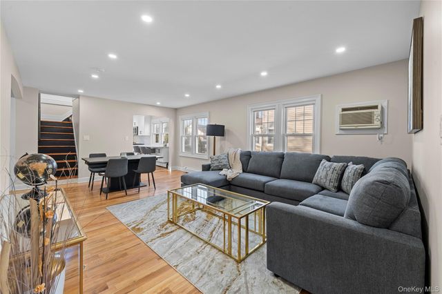 2858 Cherry Court, Oceanside, NY 11572