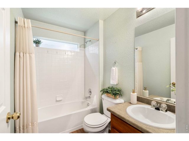 1663 Fossil Creek Pkwy, Fort Collins, CO 80528