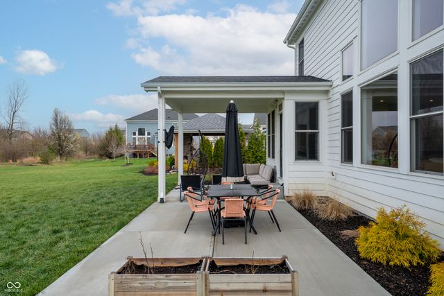 20062 Chatham Green Drive, Westfield, IN 46074