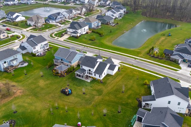 20062 Chatham Green Drive, Westfield, IN 46074