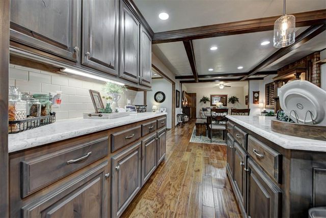 115 Briarwood Street, Moore, OK 73160