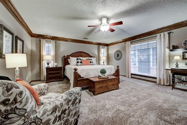 115 Briarwood Street, Moore, OK 73160