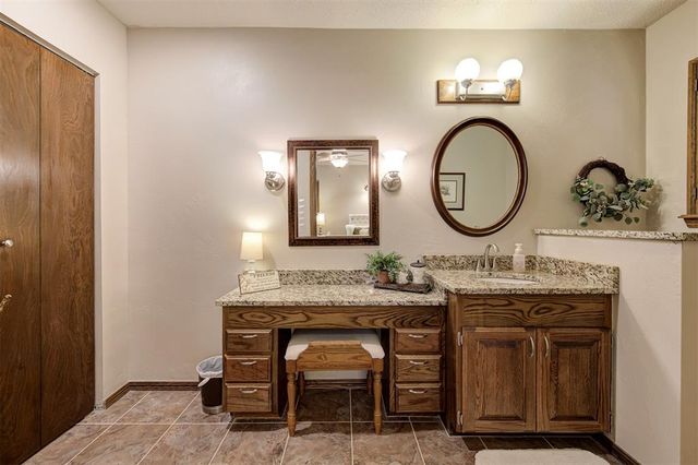 115 Briarwood Street, Moore, OK 73160