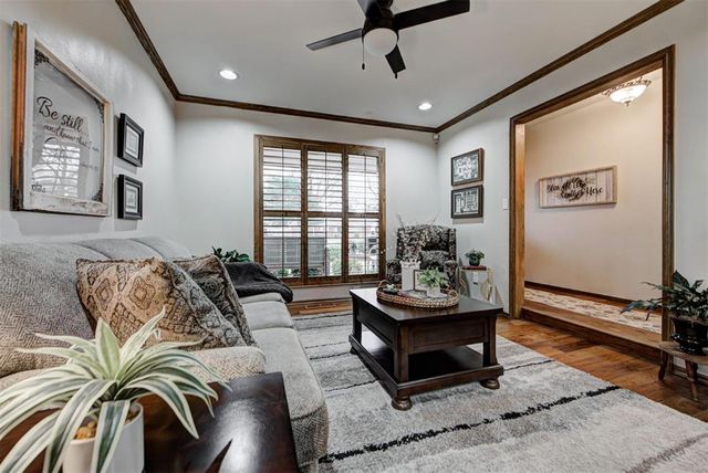 115 Briarwood Street, Moore, OK 73160