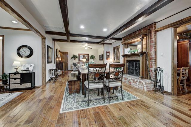 115 Briarwood Street, Moore, OK 73160
