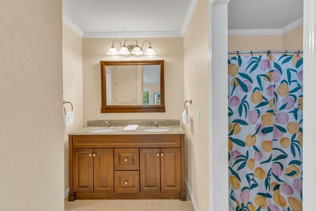 7921 Arcade Lake Ln, Citrus Heights, CA 95610