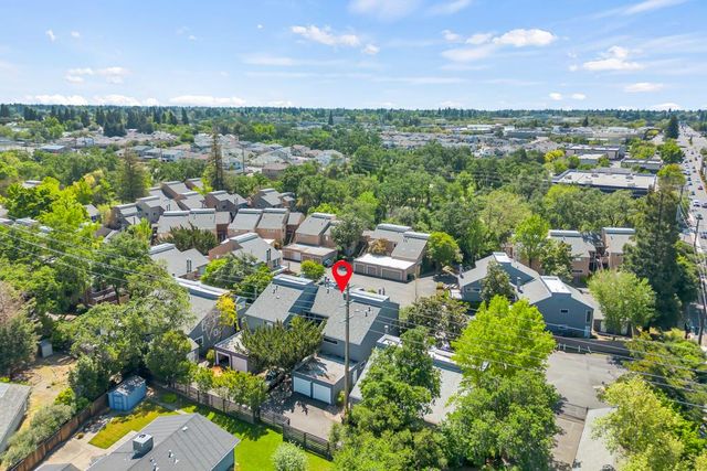 7921 Arcade Lake Ln, Citrus Heights, CA 95610