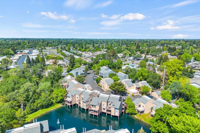 7921 Arcade Lake Ln, Citrus Heights, CA 95610