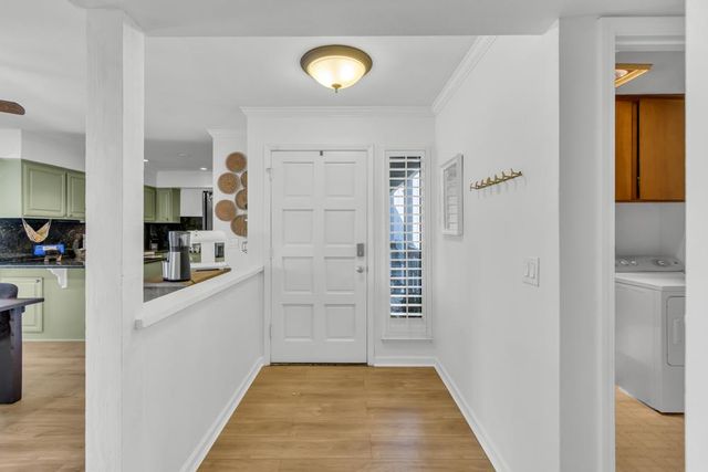 7921 Arcade Lake Ln, Citrus Heights, CA 95610