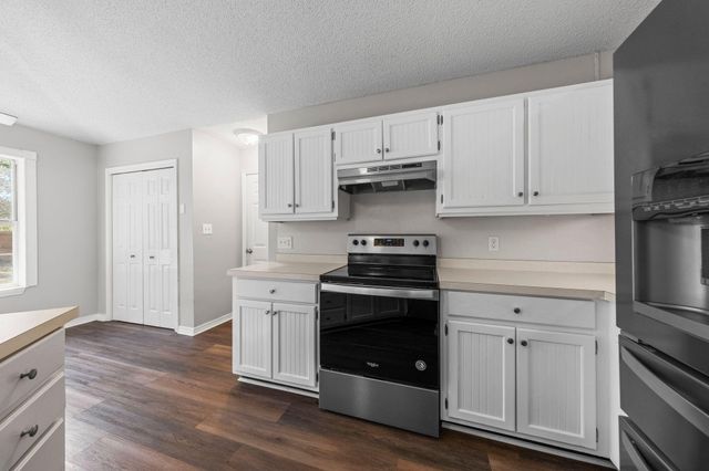 2528 Hilton Drive, Navarre, FL 32566