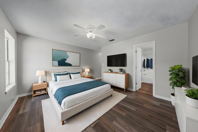 2528 Hilton Drive, Navarre, FL 32566