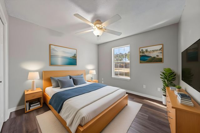 2528 Hilton Drive, Navarre, FL 32566