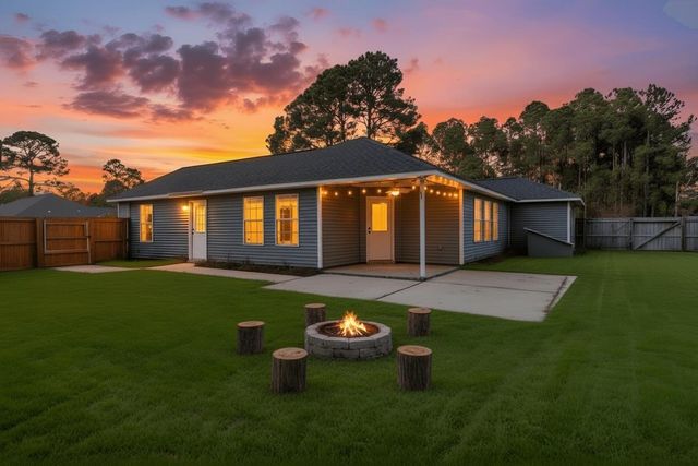 2528 Hilton Drive, Navarre, FL 32566