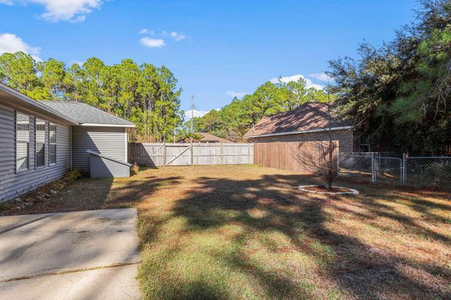 2528 Hilton Drive, Navarre, FL 32566