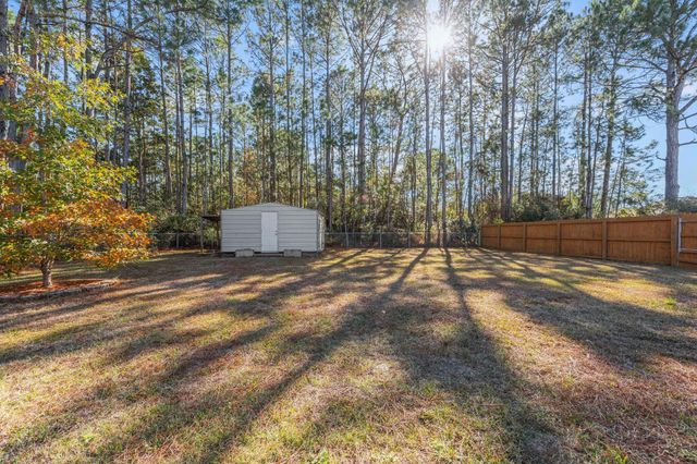 2528 Hilton Drive, Navarre, FL 32566