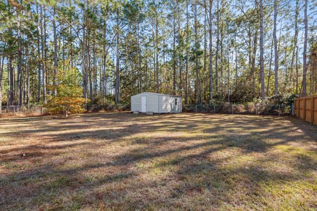 2528 Hilton Drive, Navarre, FL 32566