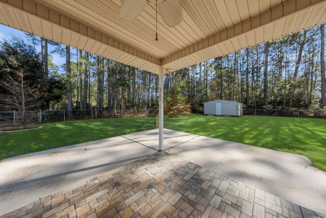 2528 Hilton Drive, Navarre, FL 32566