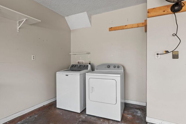 2528 Hilton Drive, Navarre, FL 32566