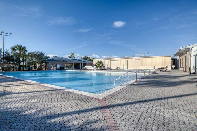 2528 Hilton Drive, Navarre, FL 32566